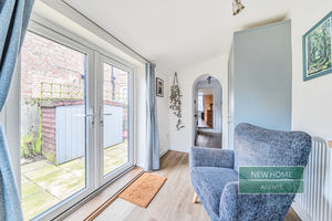 Photo 9- click for photo gallery